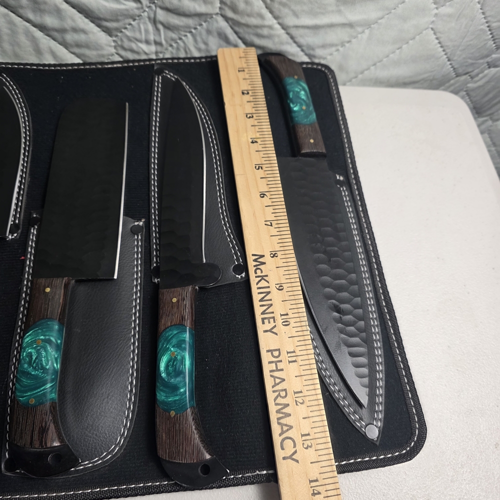 Rust Free Handcrafted J2 Steel Chef Knife Set Wit
Five-piece knife set. Turquois - Picture 6 of 14